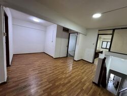 Clementi Avenue 2 Shopping Centre (D5), Retail #619858001